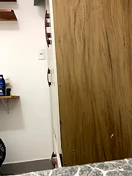 Snapshot of thfrances chatting on October 27, 11:40 pm thfrances online show from October 27, 11:40 pm