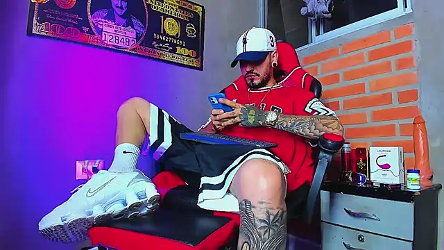 smoker445 online show from September 19, 2:56 am