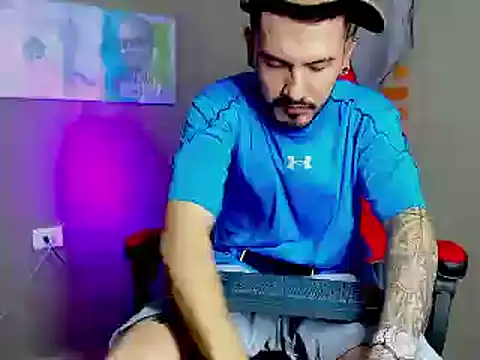 smoker445 online show from January 18, 11:33 pm