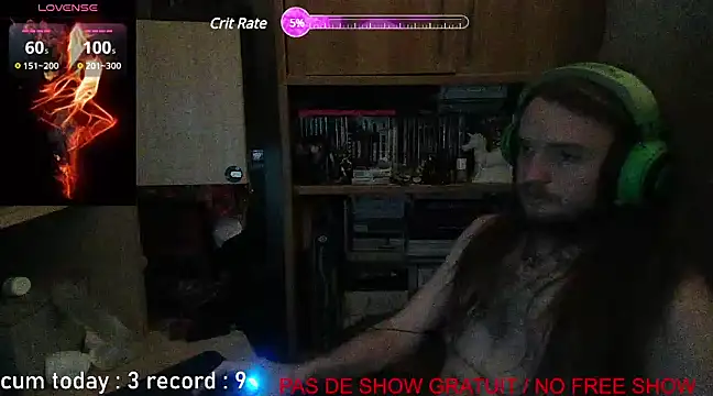 nicolasdumand21 online show from December 9, 7:35 pm