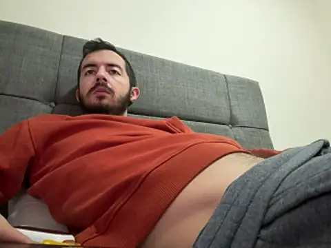 laynufff online show from March 12, 4:42 am