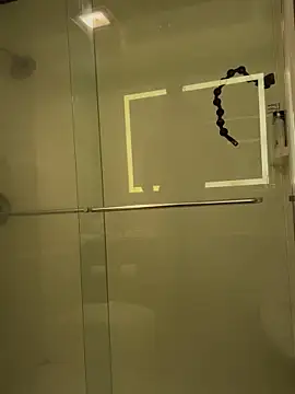 1BeautyN1Beast online show from January 8, 1:55 am