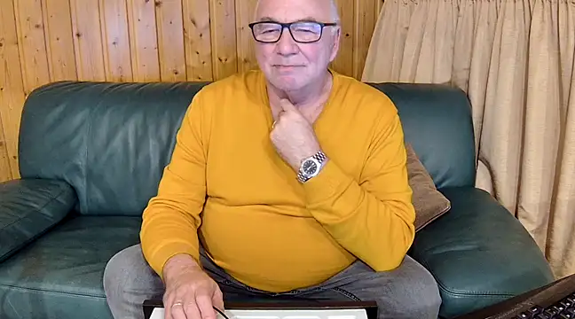 biggandybig online show from February 1, 11:37 pm