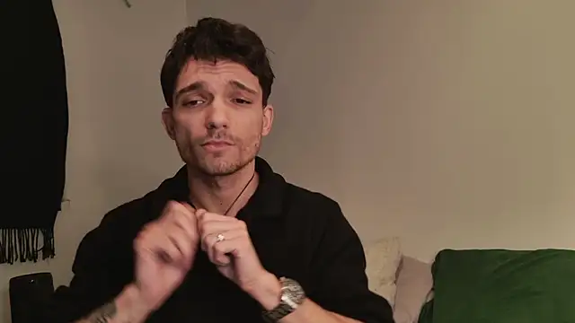 JackDesFeux online show from January 14, 5:45 am