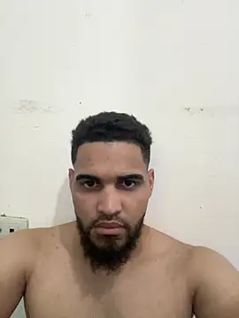 luismanuel 1998 online show from May 4, 9:05 pm