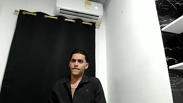 TenderBoyBigCock  online show from October 30, 11:28 pm