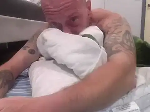 deepinnnnn online show from February 16, 2:22 am