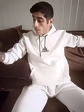 arenn1997 online show from March 16, 12:20 pm