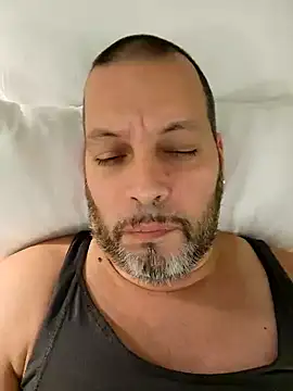 Just2much online show from December 18, 2:40 am