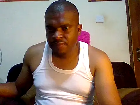 Snapshot of lui_cuuty chatting on September 23, 12:32 am lui cuuty online show from September 23, 12:32 am