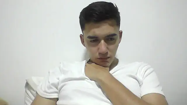 Estebitan vm online show from December 4, 4:30 am