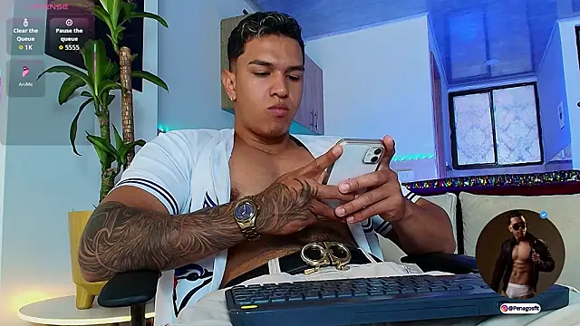 Taylor John online show from March 14, 3:30 pm