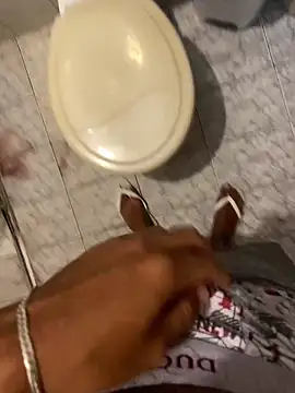 gomespauz online show from February 6, 4:37 pm