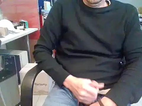 Raimundo1971 online show from April 10, 4:47 pm