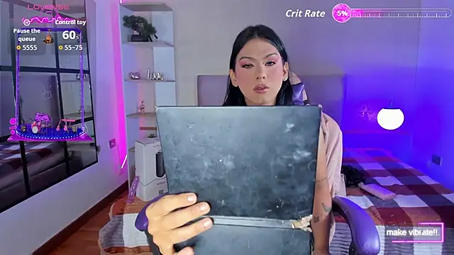 yossi peach cute online show from September 30, 9:18 pm