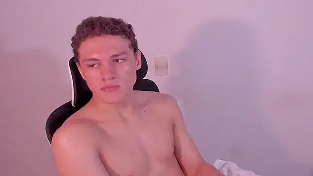 laurent nova online show from March 29, 7:08 am