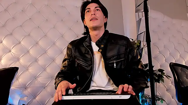 Karimferrer online show from April 18, 3:52 am