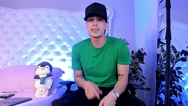 Karimferrer online show from February 27, 6:14 am