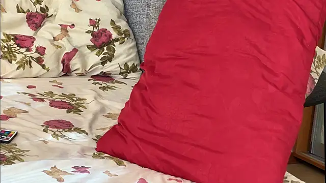 Stick Twlx online show from September 15, 7:54 am