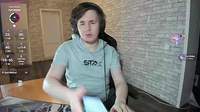 iliaskrislove online show from March 1, 4:11 pm