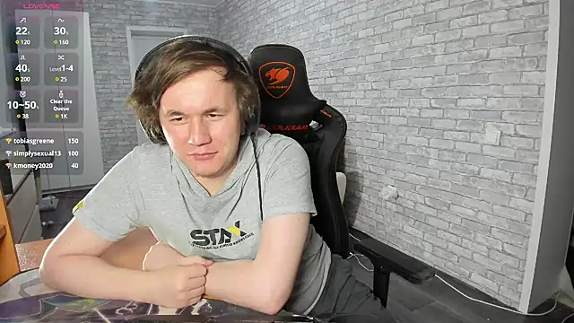 iliaskrislove online show from February 17, 6:37 pm