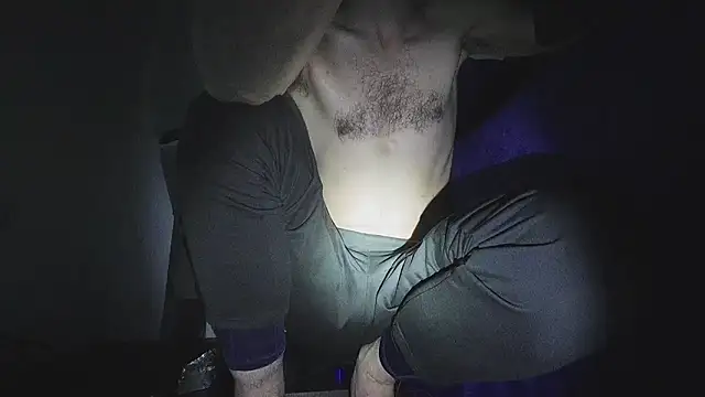 slendt94 online show from April 14, 6:46 am