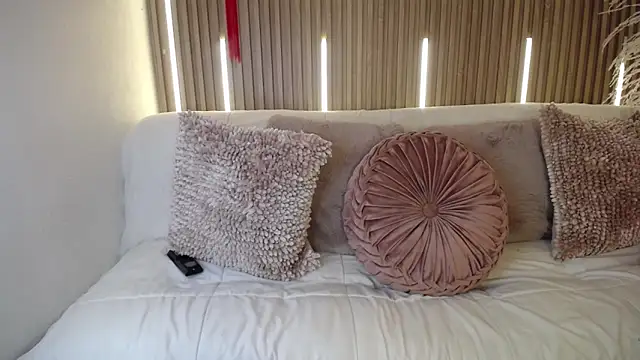 Tayzon Foxxx online show from March 12, 8:38 pm