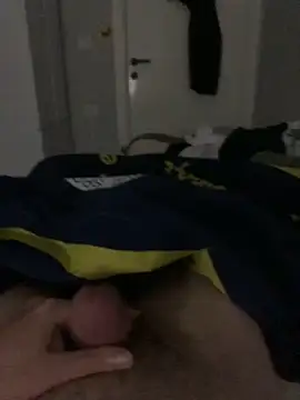 Erenn34 online show from October 1, 10:46 pm