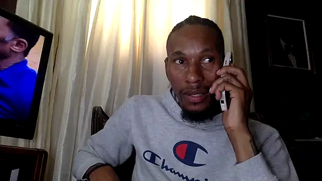 KingDerRico online show from October 27, 4:20 pm