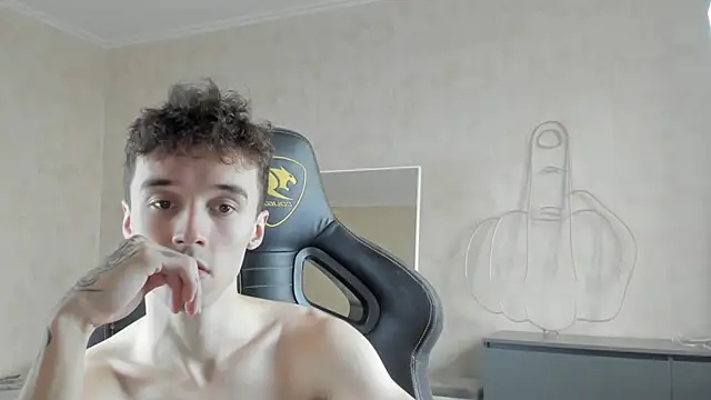 MasonWarholl online show from October 12, 1:38 pm