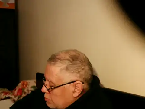 100Tauros online show from February 9, 9:05 am