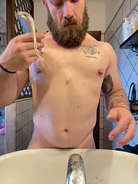 Viking-beard online show from May 14, 5:33 pm