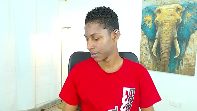 maiki18  online show from October 1, 9:08 pm