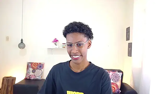 maiki18  online show from March 13, 1:40 pm