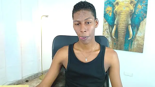 maiki18  online show from October 2, 9:19 pm