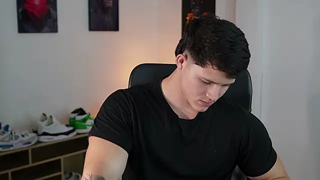 Hazzan Velez online show from October 1, 2:26 am