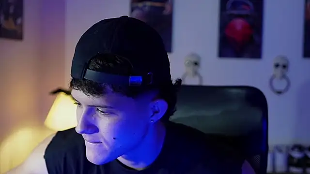 Hazzan Velez online show from November 8, 1:09 am