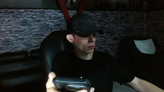 Snapshot of Matthew_Boy_ chatting on March 6, 7:54 pm Matthew Boy  online show from March 6, 7:54 pm