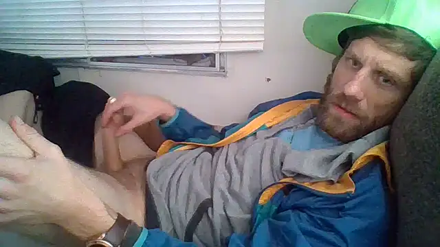 terry2big4u24 online show from January 10, 6:49 pm