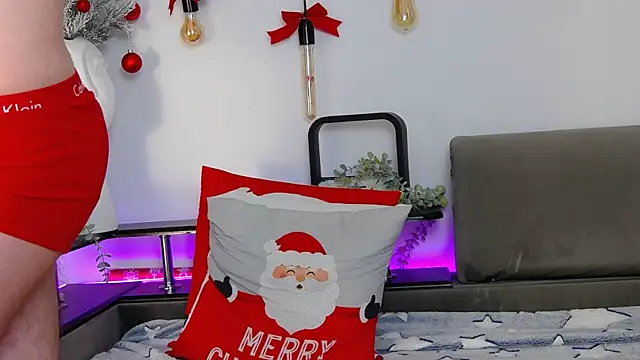 CarterCole online show from December 29, 7:06 am