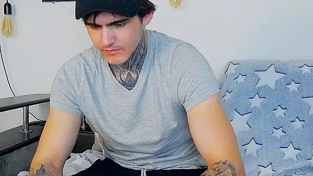 CarterCole online show from January 14, 2:00 pm