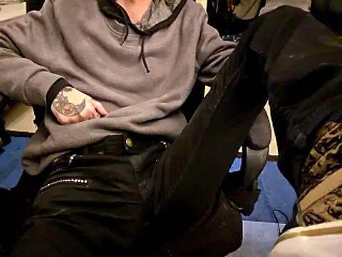 Migaruo online show from March 24, 12:27 am