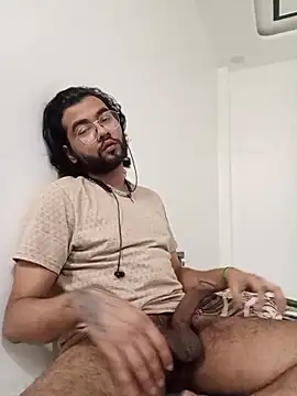 nudistindian online show from February 24, 9:04 pm