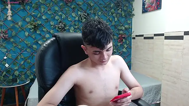 Waturox online show from October 24, 7:59 pm