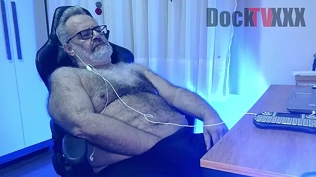 DockTVXXX online show from September 20, 2:33 am