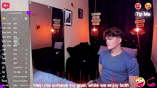 Snapshot of ANDRIUS_24 chatting on October 7, 11:53 pm ANDRIUS 24 online show from October 7, 11:53 pm
