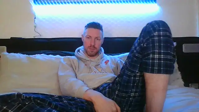 Fit4fun24 online show from April 21, 12:35 am