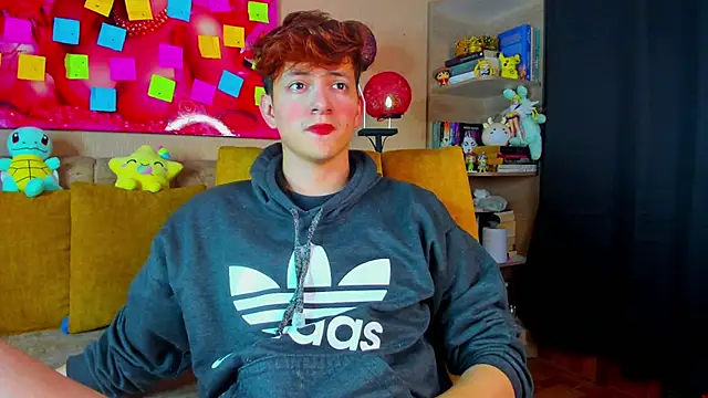 GabyThoms online show from March 10, 9:32 pm