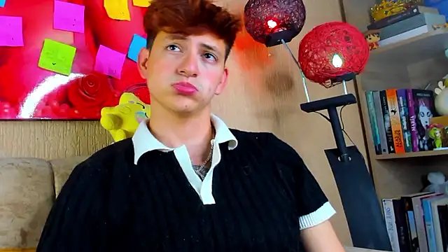 GabyThoms online show from March 3, 2:24 pm