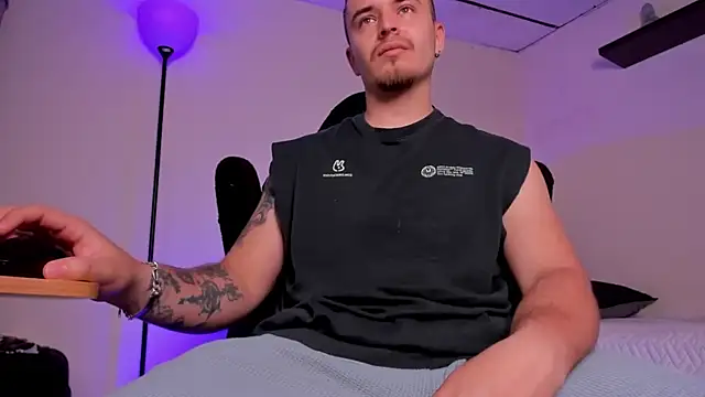 james connor2 online show from November 21, 9:58 pm